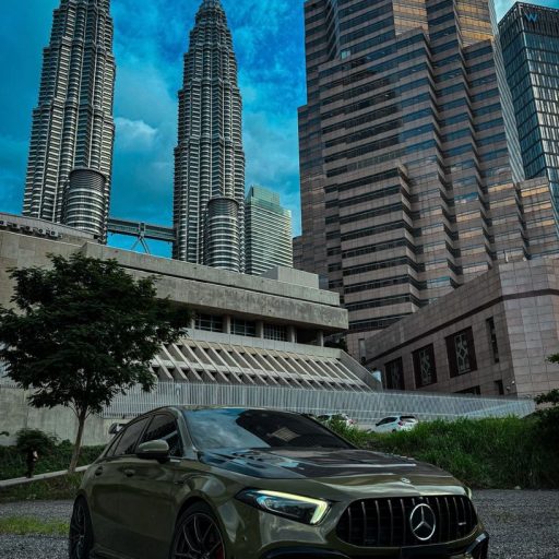 Mercedes A45S AMG - Green